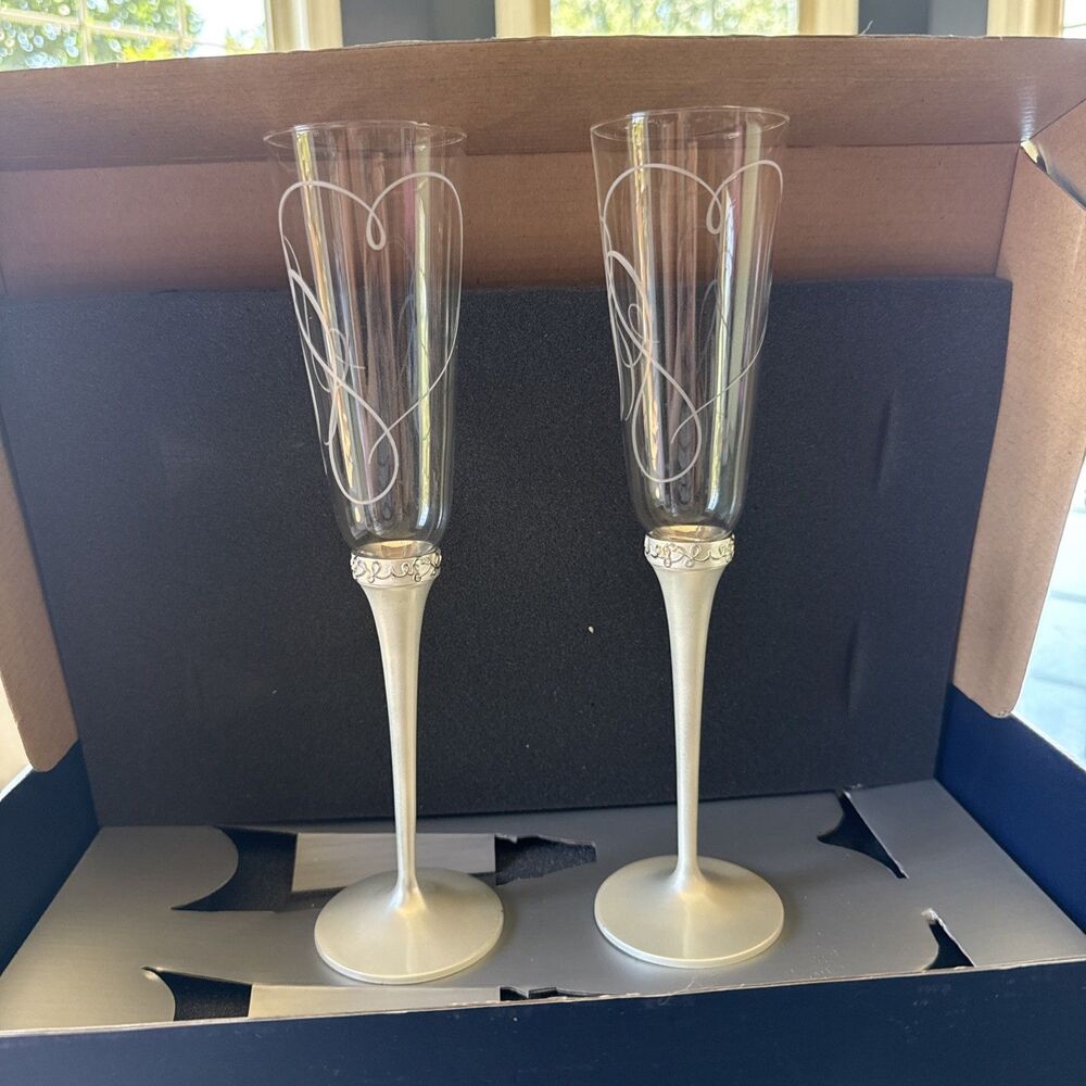 Mikasa Love Story Champagne Toasting Flutes Etched Metal Stem Pair wedding